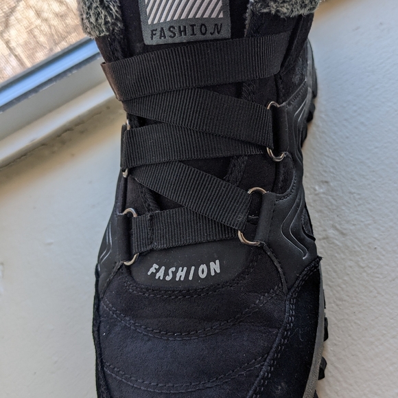 Fashion Black Winter Boots. Non Slip size 8 main image 6